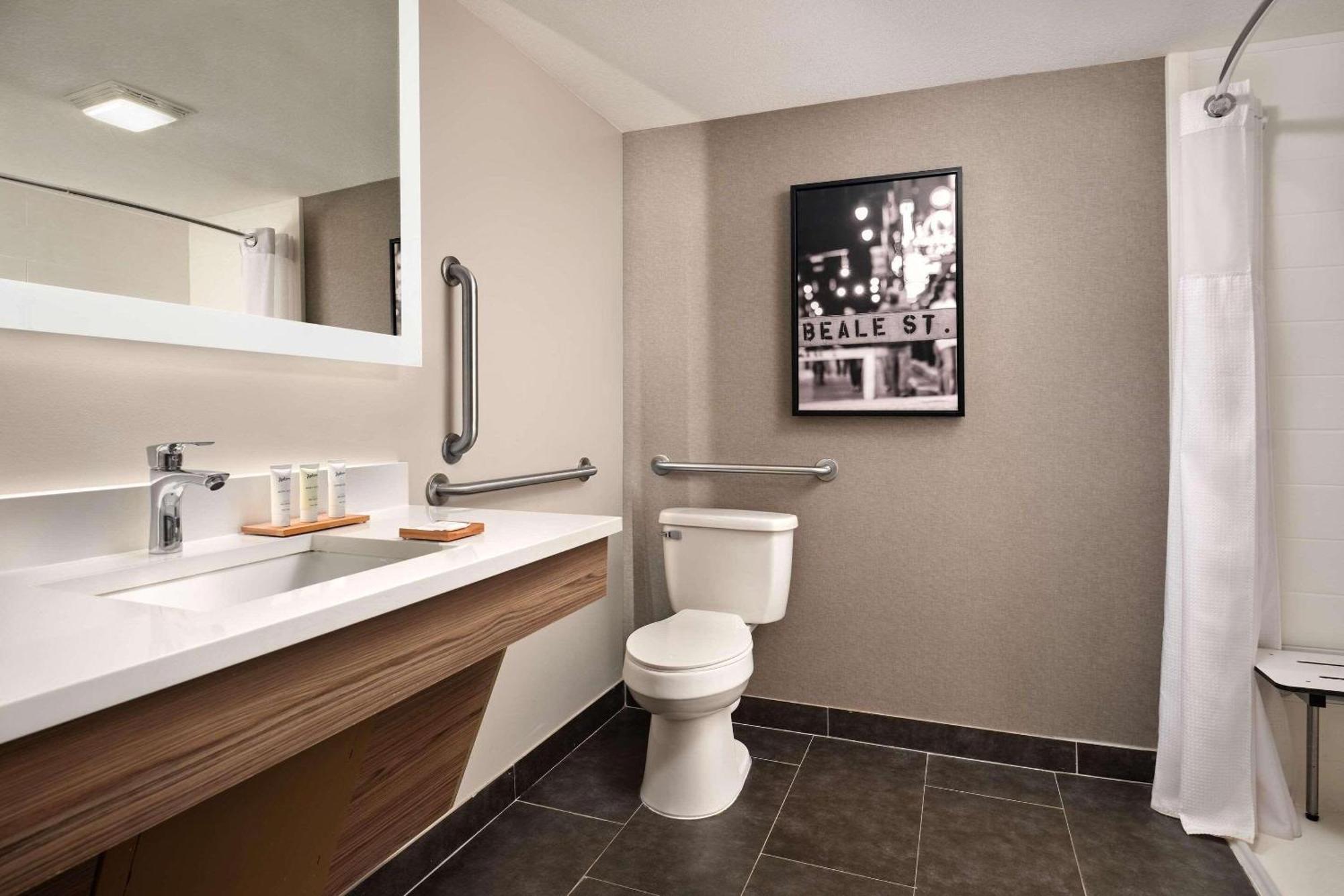 Radisson Hotel West Memphis Luaran gambar